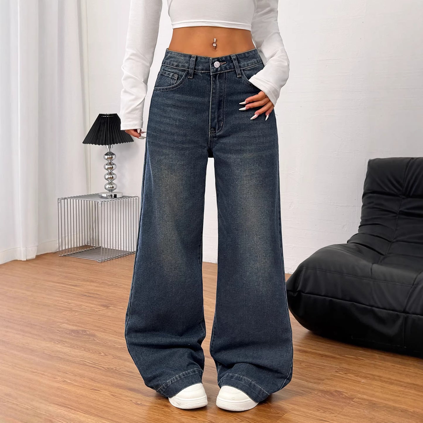 Wide-Leg Loose-Fit Denim Jeans